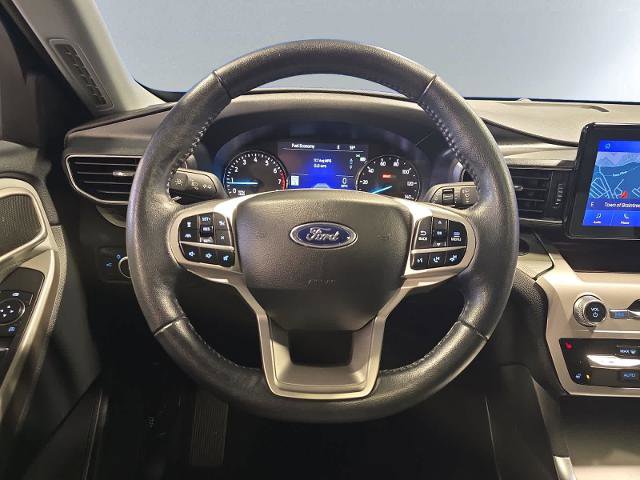 Certified 2023 Ford Explorer XLT w/ Equipment Group 202A AWD/4WD image 16