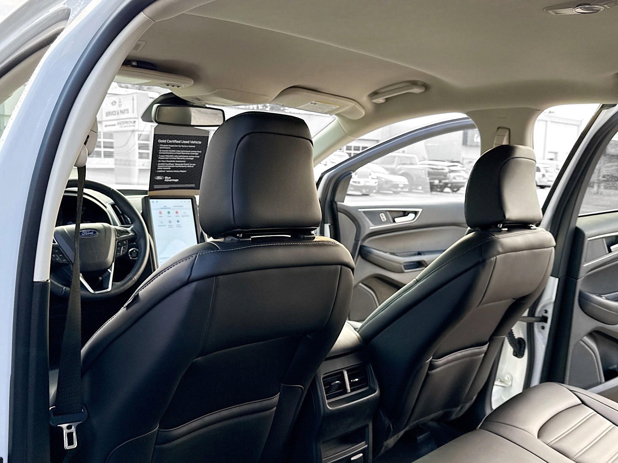 Certified 2024 Ford Edge SEL w/ Convenience Package image 6