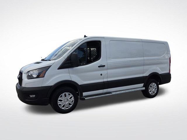Certified 2025 Ford Transit 250 Low Roof w/ Exterior Upgrade Package RWD image 5