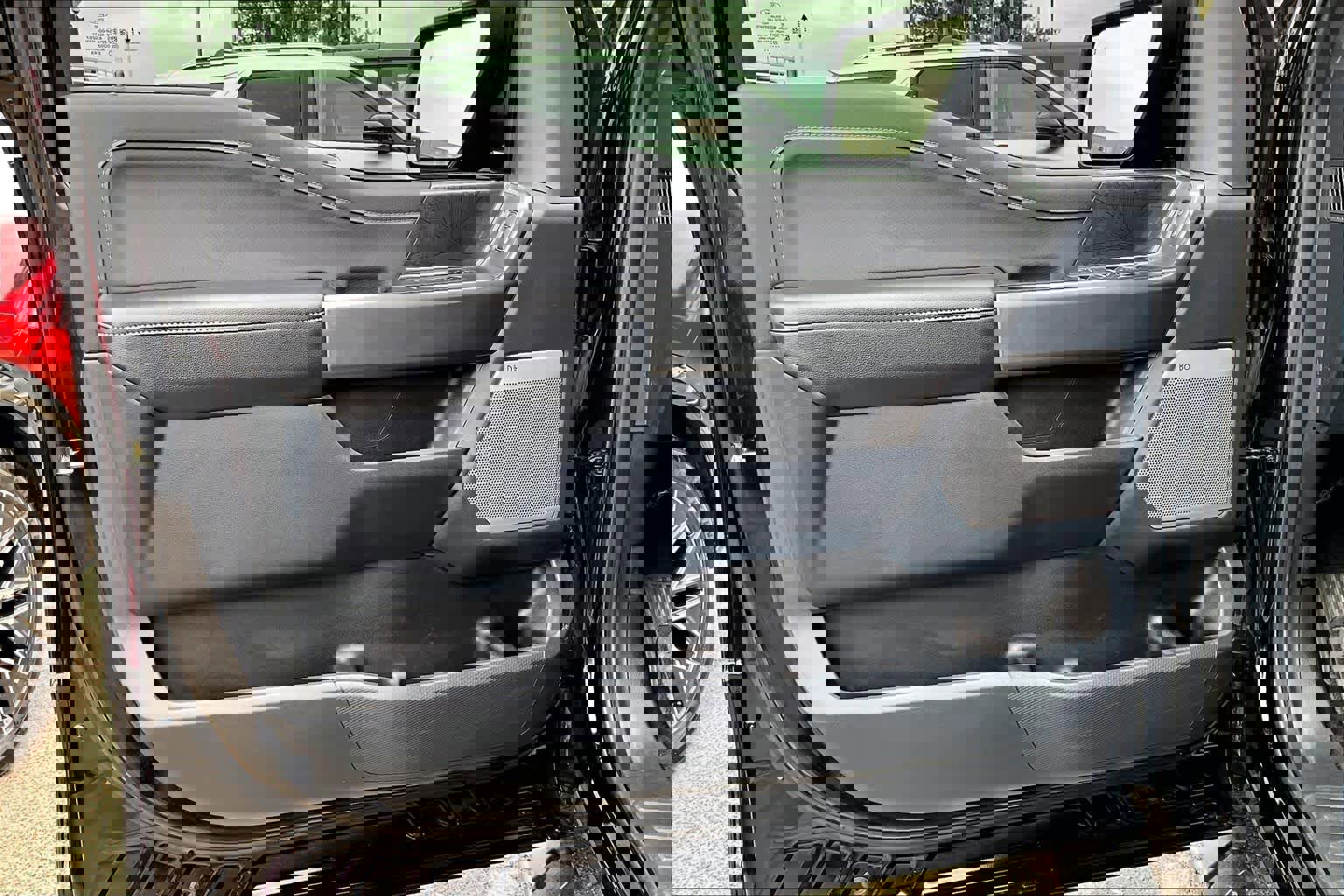 Certified 2022 Ford F150 XLT w/ Equipment Group 302A High image 23