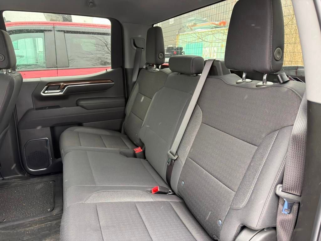 Used 2025 Chevrolet Silverado 1500 RST w/ Dark Appearance Package image 41