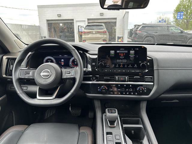 Used 2025 Nissan Pathfinder Platinum w/ Cargo Package FWD image 25