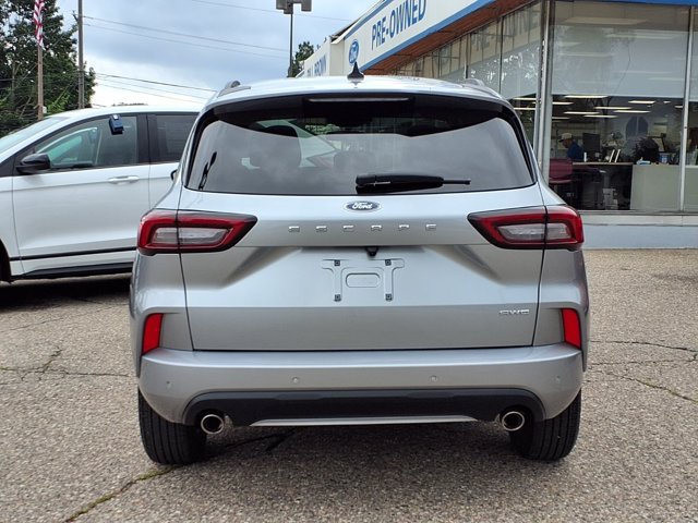 Certified 2024 Ford Escape ST-Line w/ Tech Pack #1 AWD/4WD image 22