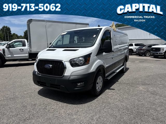 Certified 2025 Ford Transit 250 Low Roof w/ Exterior Upgrade Package RWD image 5
