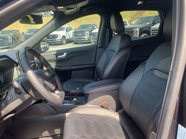 Certified 2023 Ford Escape ST-Line Elite w/ Premium Technology Package image 22