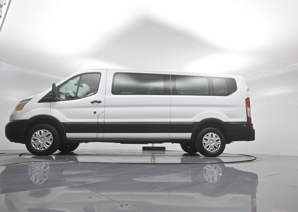 Certified 2019 Ford Transit 350 XLT RWD image 8