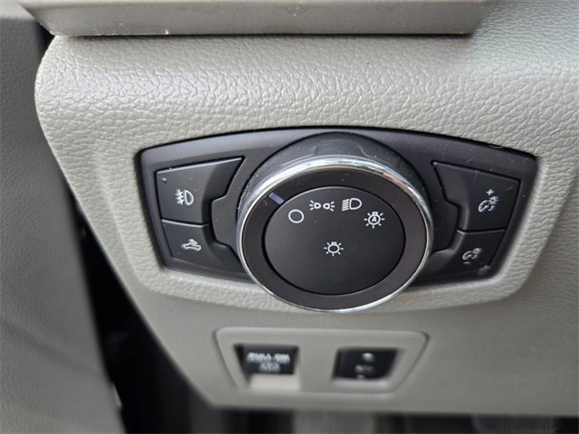 Certified 2019 Ford F150 Lariat image 34