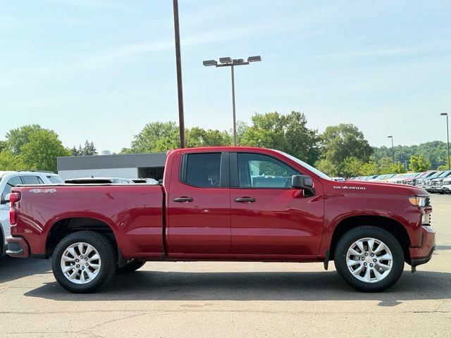 Used 2020 Chevrolet Silverado 1500 Custom w/ Custom Value Package AWD/4WD image 26