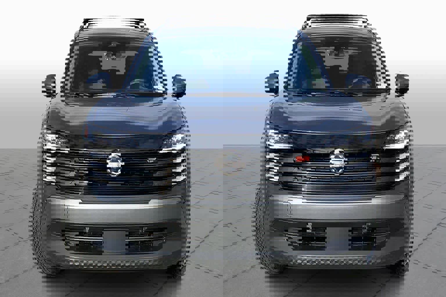 Used 2025 Nissan Kicks SR w/ Interior Electronics Package image 6