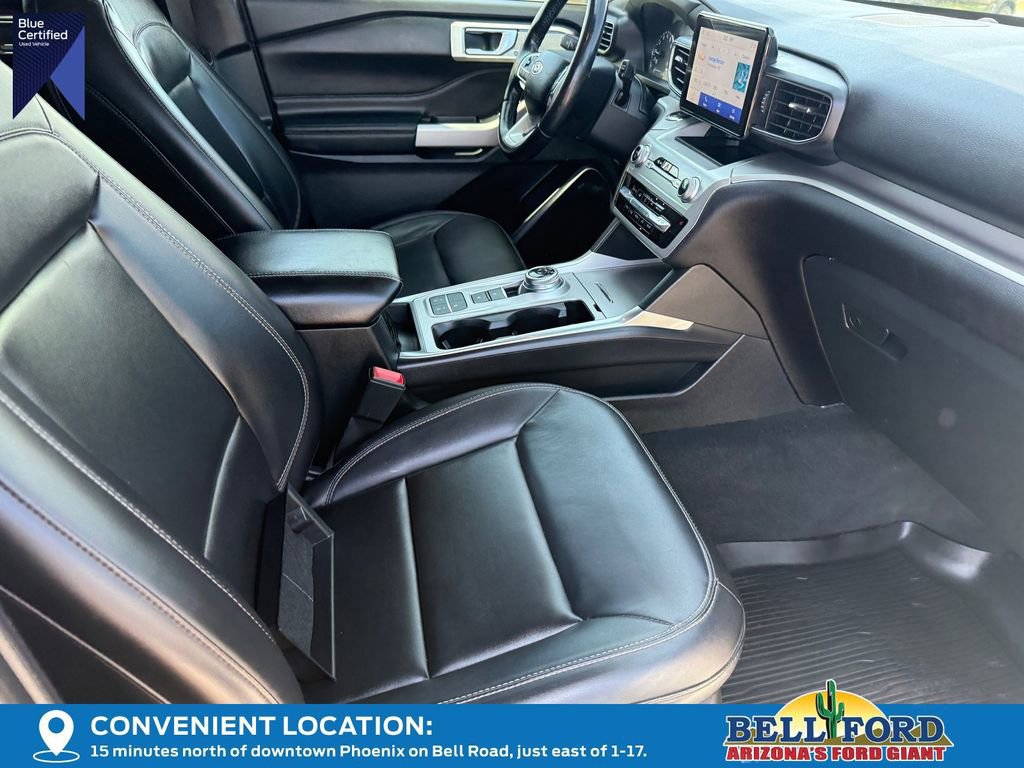 Certified 2022 Ford Explorer XLT w/ Equipment Group 202A image 9