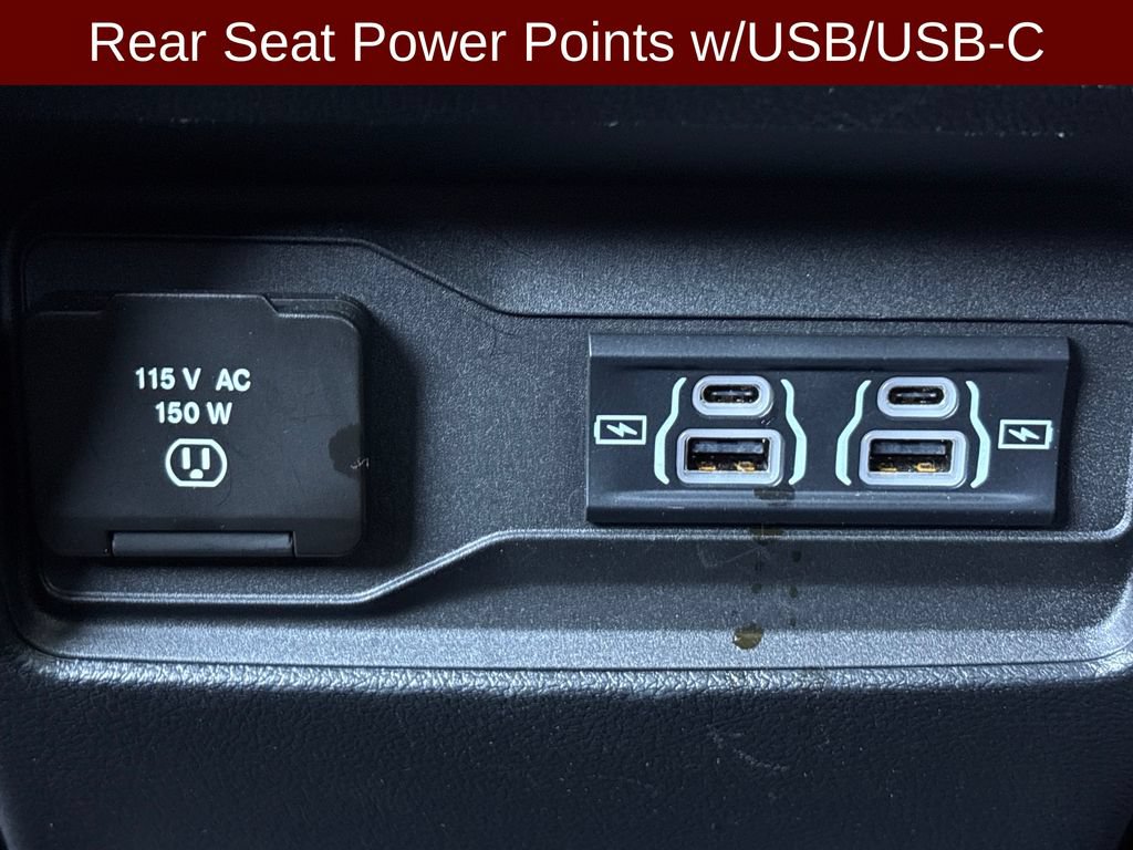 Used 2023 Jeep Grand Cherokee L Limited w/ Black Appearance Package AWD/4WD image 23