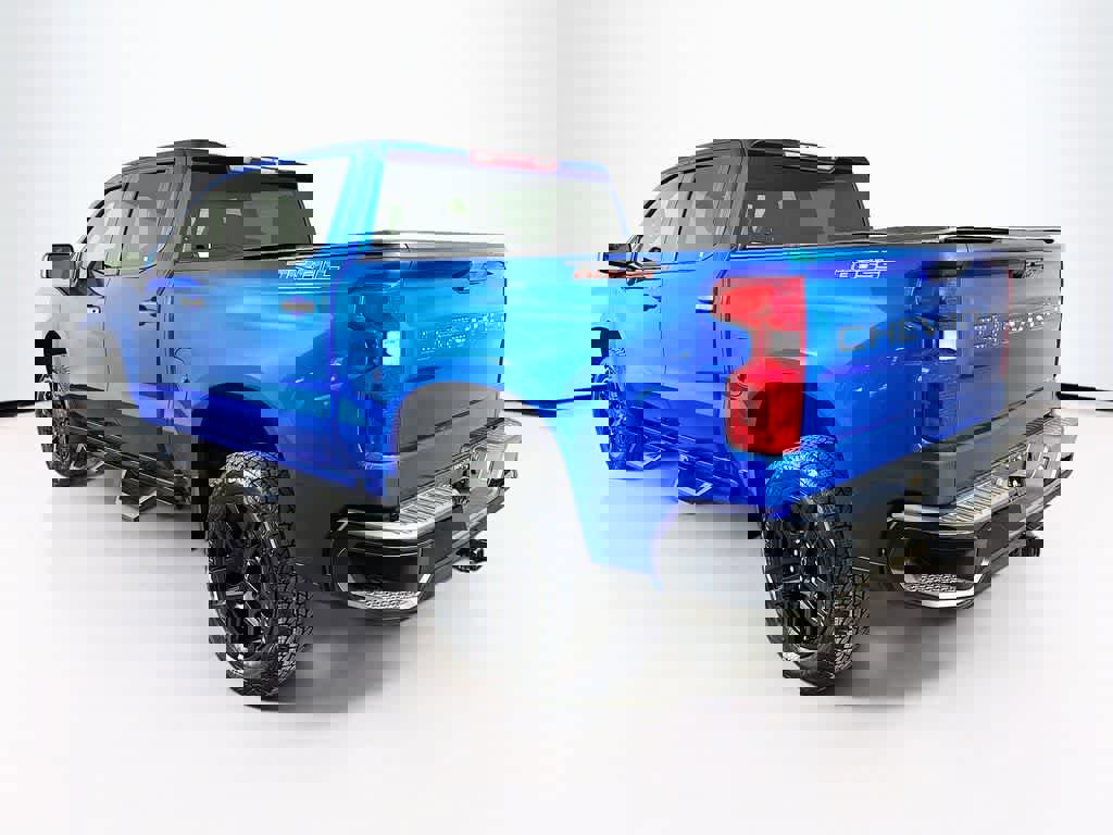 Used 2022 Chevrolet Silverado 1500 Custom Trail Boss image 3