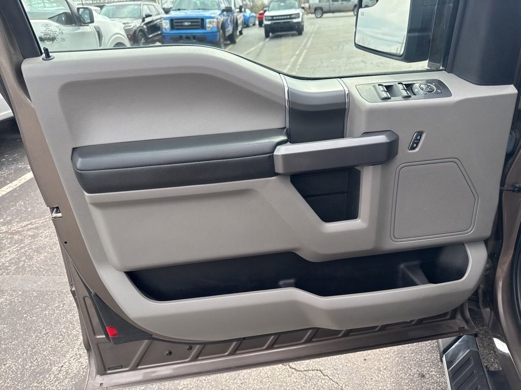 Certified 2019 Ford F150 XLT w/ Equipment Group 302A Luxury image 19