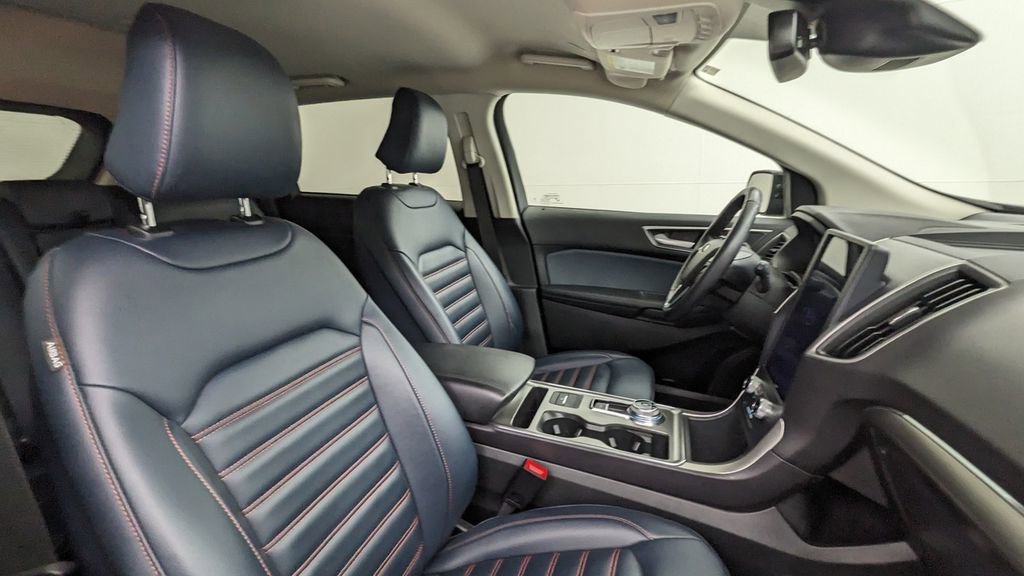 Certified 2023 Ford Edge SEL w/ Sport Appearance Package AWD/4WD image 36