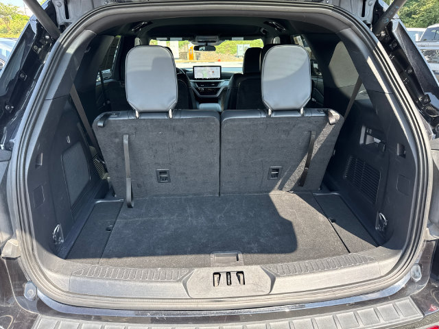 Certified 2025 Ford Explorer ST-Line AWD/4WD image 20