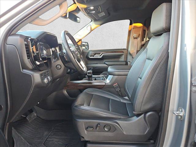 Used 2024 GMC Sierra 1500 SLT AWD/4WD image 13