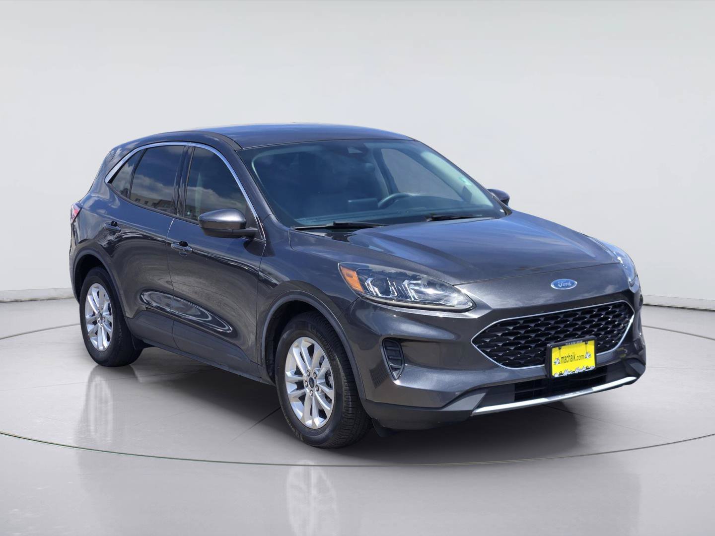 Certified 2020 Ford Escape SE FWD image 3