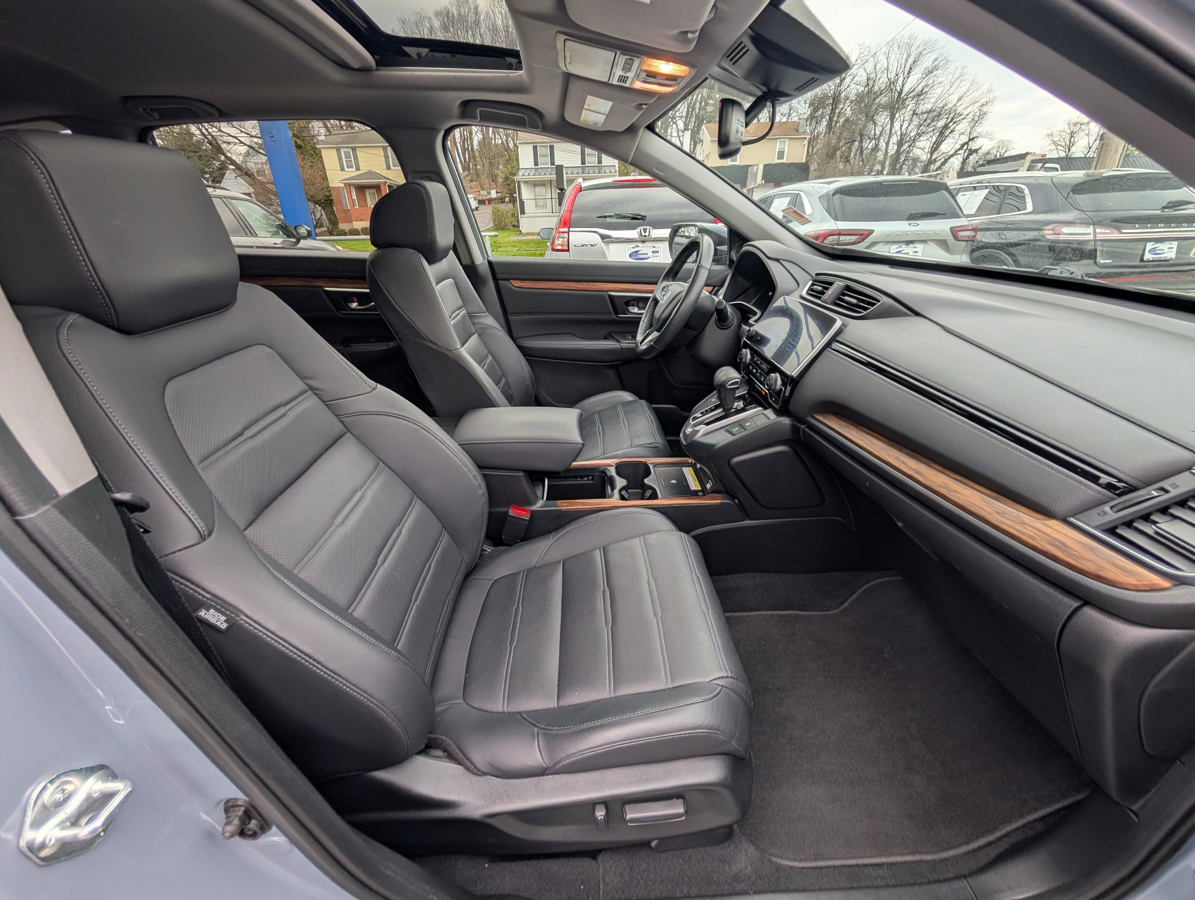 Used 2021 Honda CR-V Touring image 12