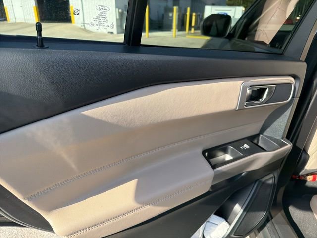 Certified 2024 Ford Explorer XLT w/ Equipment Group 202A image 14