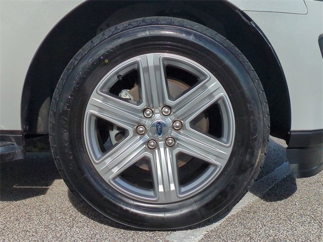 Certified 2020 Ford Expedition XLT w/ Equipment Group 202A image 11