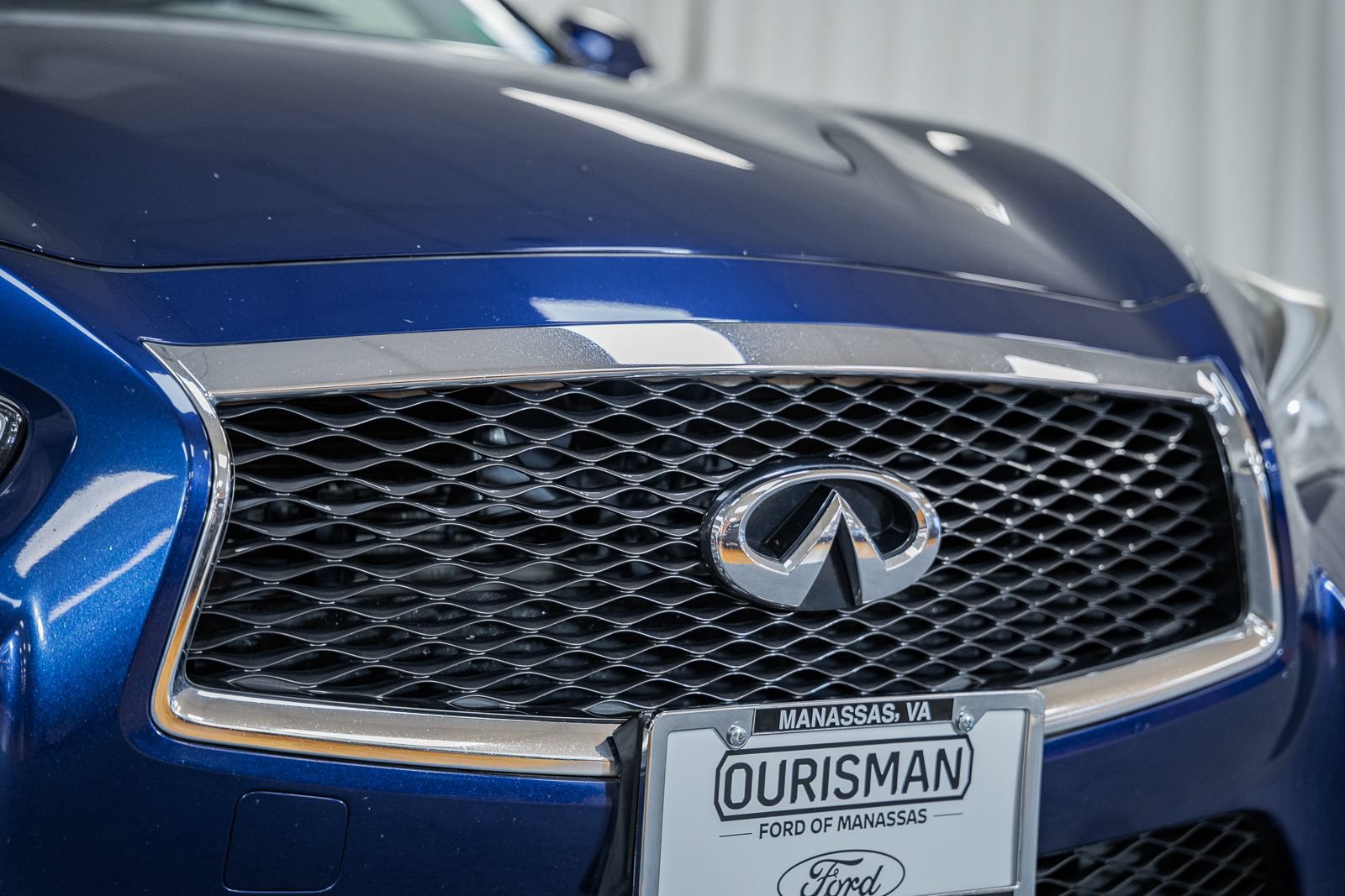 Used 2017 INFINITI Q50 Sport AWD/4WD image 9