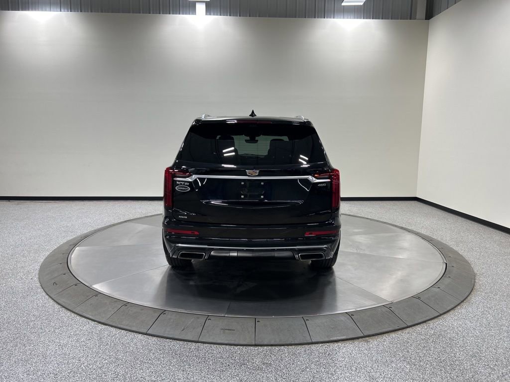 Used 2023 Cadillac XT6 Premium Luxury w/ Technology Package AWD/4WD image 8