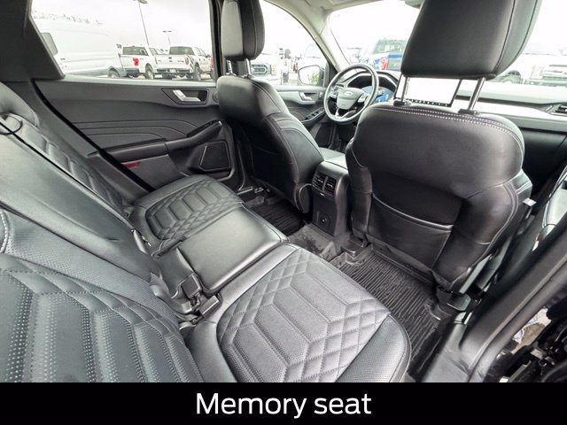 Certified 2023 Ford Escape Platinum w/ Premium Technology Package AWD/4WD image 25
