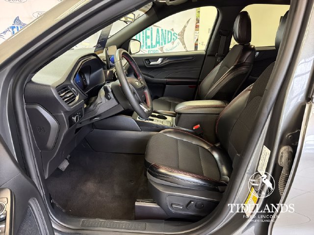 Certified 2025 Ford Escape ST-Line FWD image 11