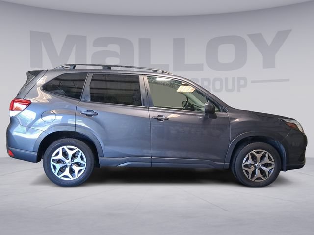 Used 2024 Subaru Forester Premium AWD/4WD image 6