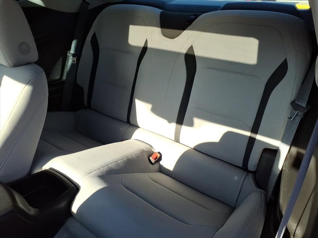 Used 2018 Chevrolet Camaro SS image 15