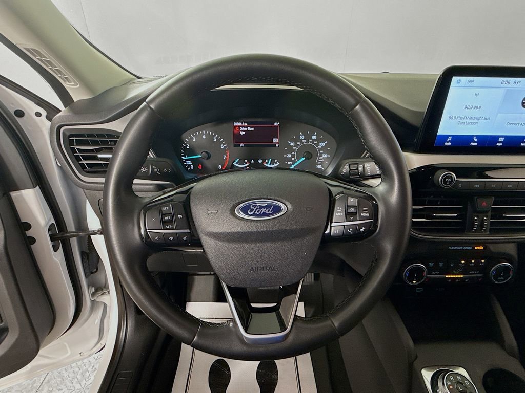 Certified 2022 Ford Escape SE w/ Convenience Package FWD image 16