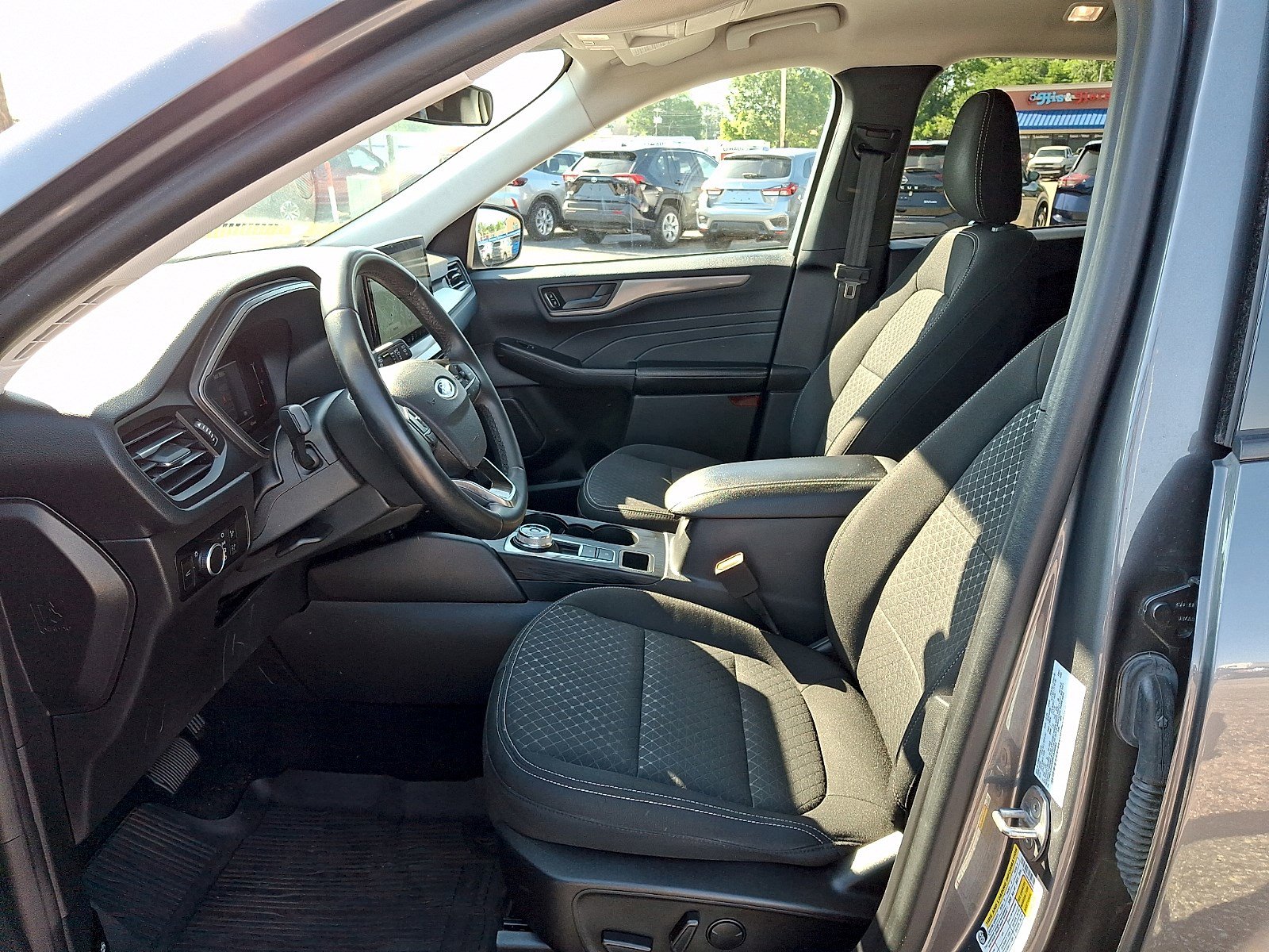 Certified 2024 Ford Escape Active w/ Tech Pack #1 FWD image 12