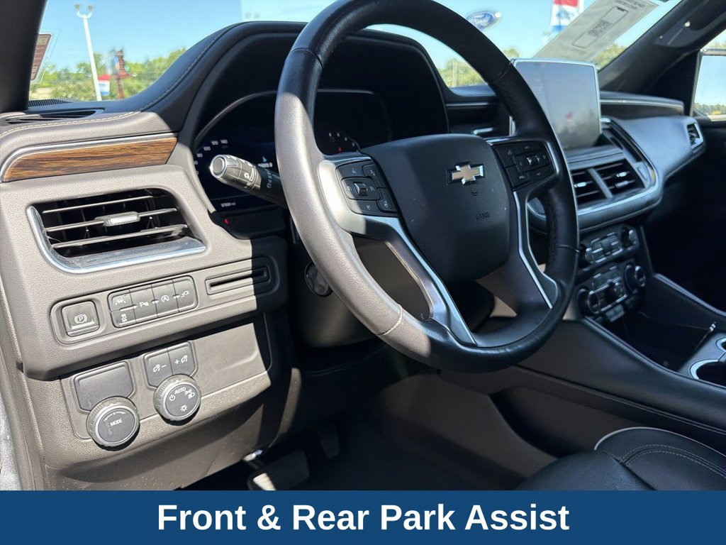 Used 2022 Chevrolet Suburban Premier RWD image 12