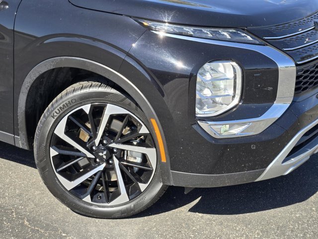 Used 2024 Mitsubishi Outlander SE AWD/4WD image 9