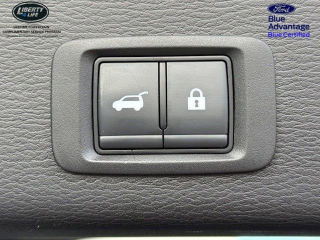 Used 2023 Mitsubishi Outlander SE image 39