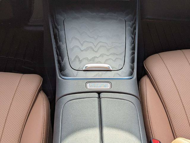 Used 2025 Mercedes-Benz E 450 4MATIC Sedan image 18