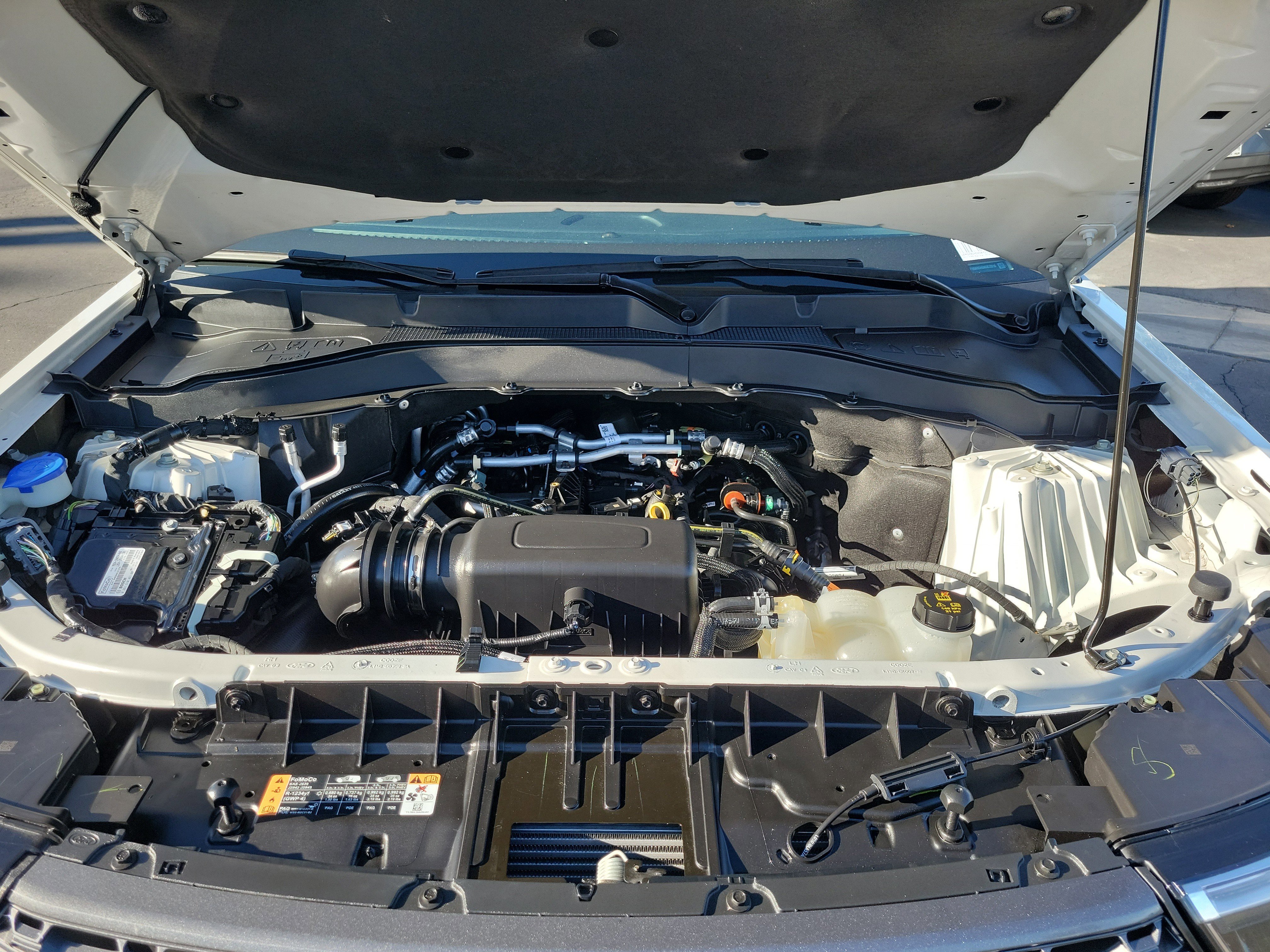 Certified 2022 Ford Explorer XLT w/ Equipment Group 202A image 17