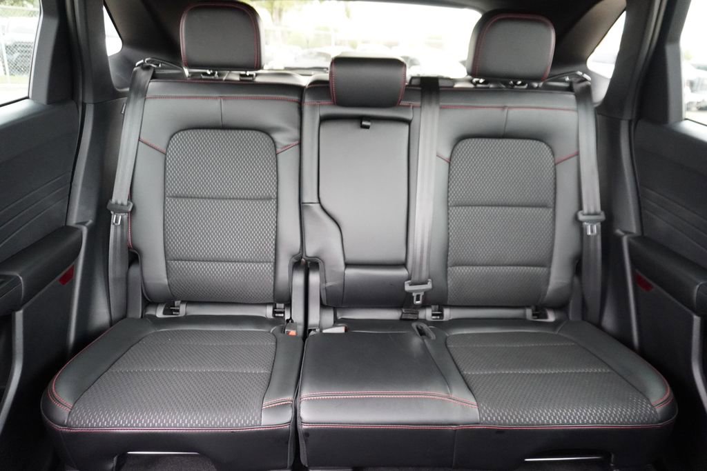 Certified 2025 Ford Escape ST-Line w/ Tech Pack #1 image 22