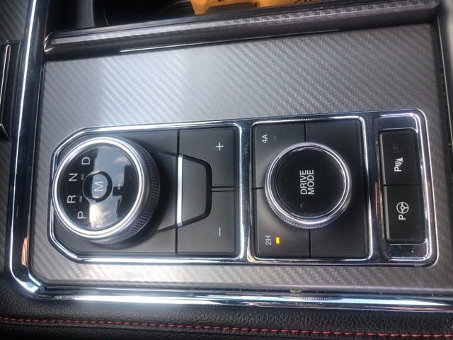 Certified 2021 Ford Expedition Limited image 13