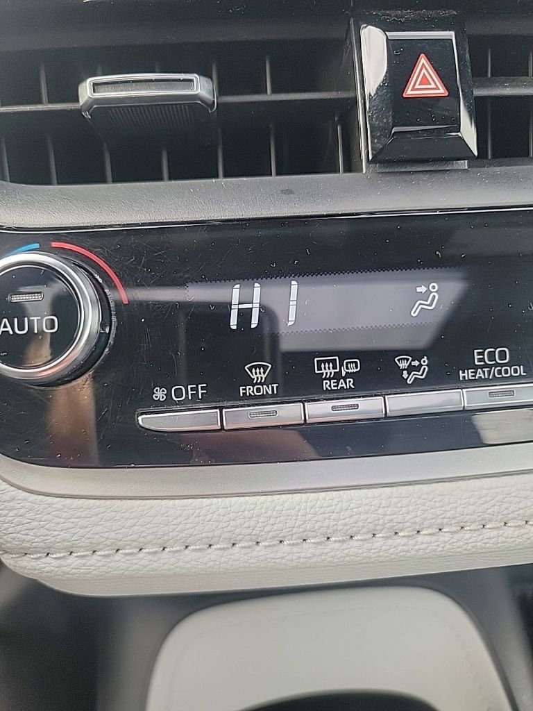 Used 2020 Toyota Corolla SE image 53