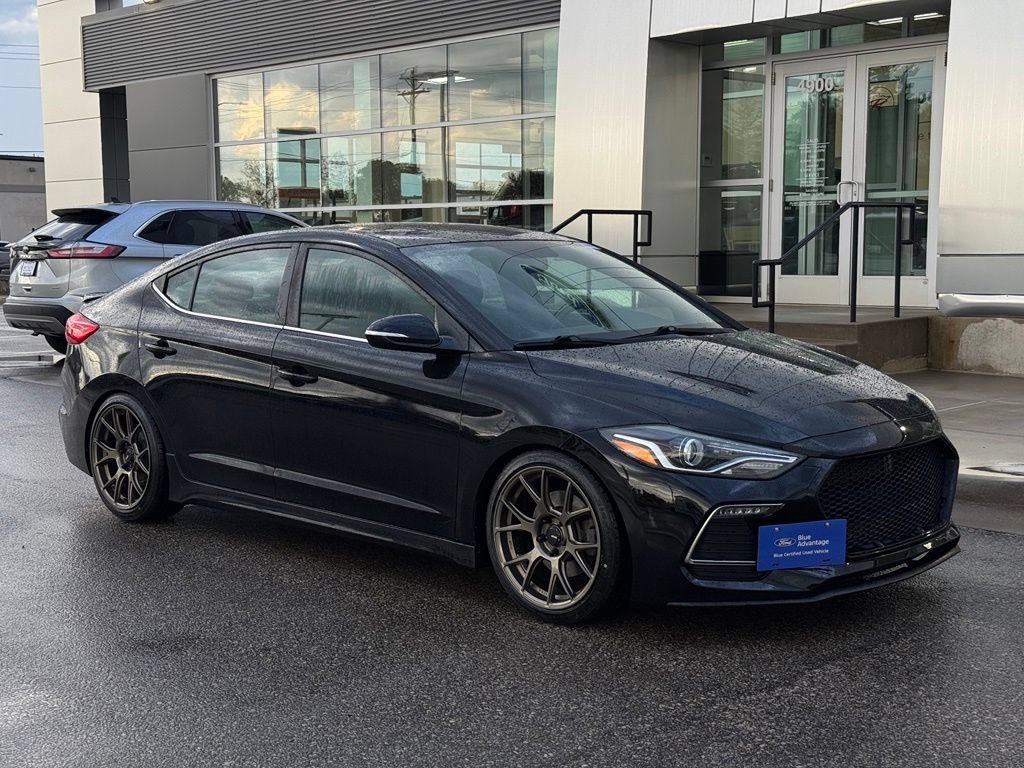 Used 2018 Hyundai Elantra Sport w/ Sport Premium Package 03 FWD image 43