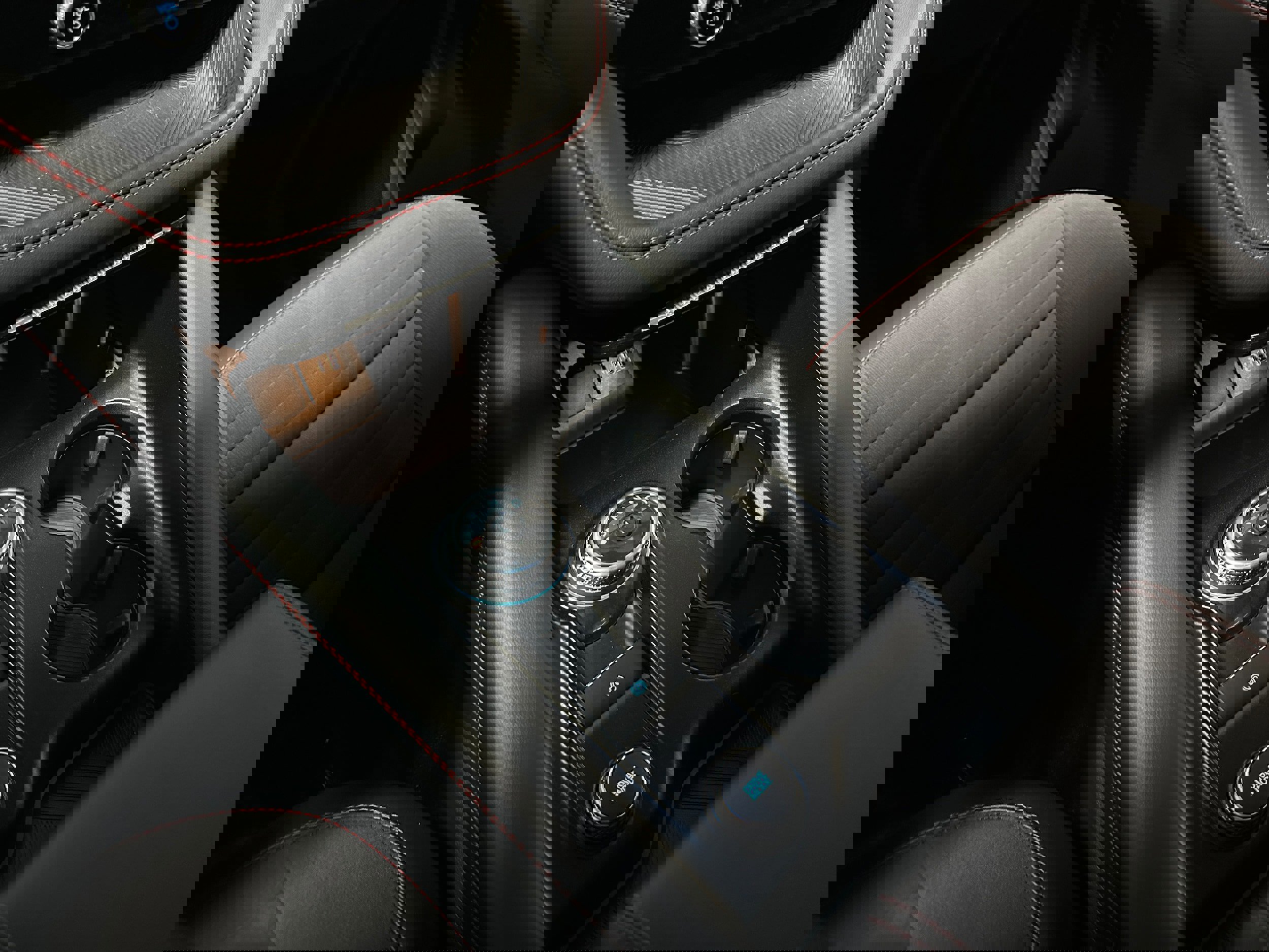 Certified 2025 Ford Explorer ST-Line image 26