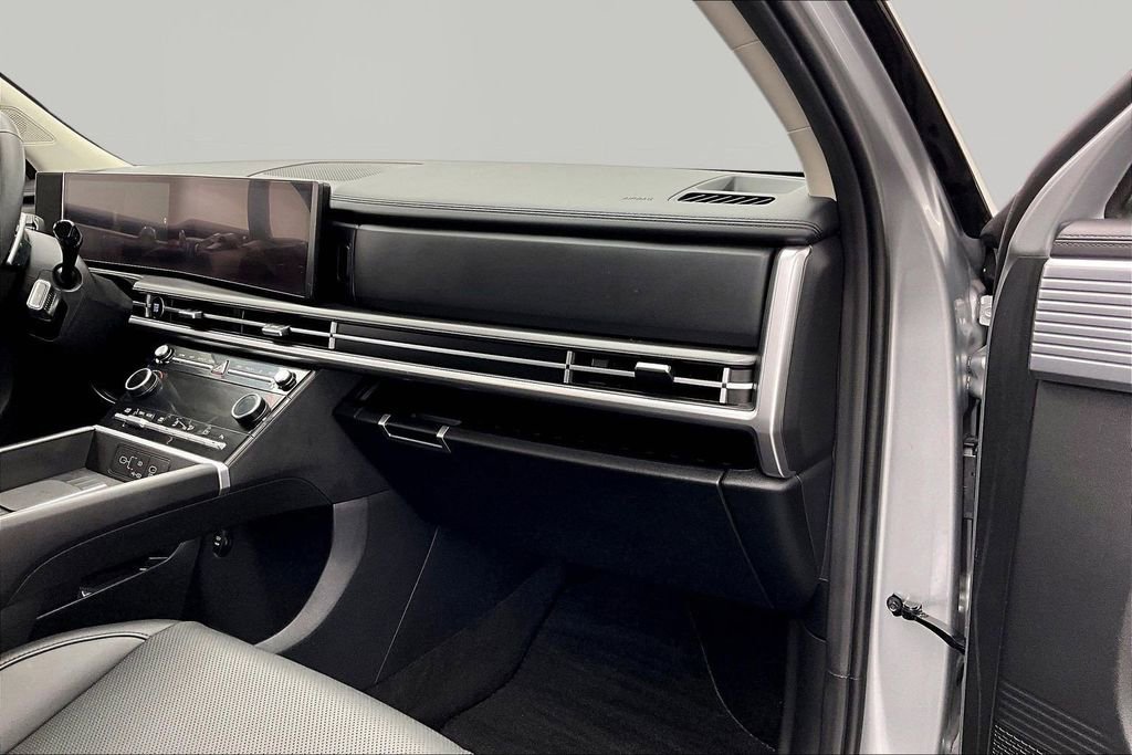 Used 2025 Hyundai Santa Fe XRT AWD/4WD image 17