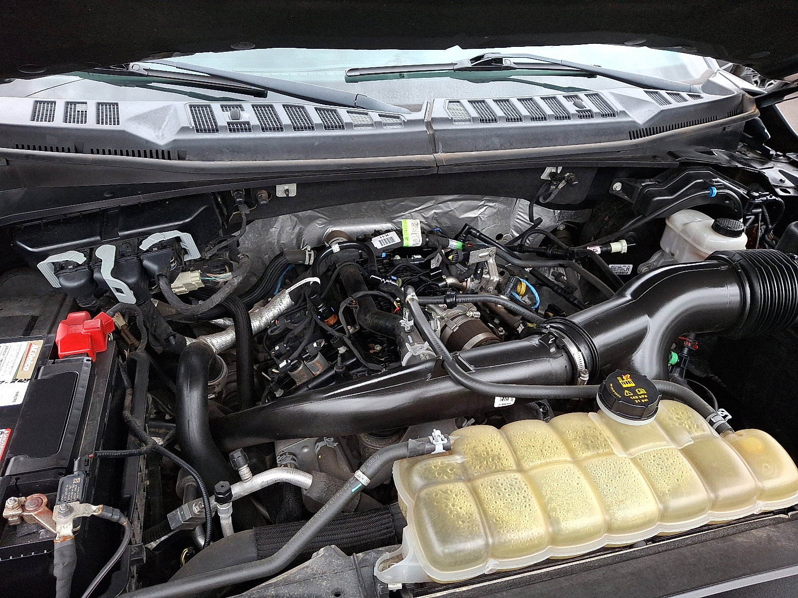 Certified 2019 Ford F150 XLT w/ Equipment Group 302A Luxury image 29