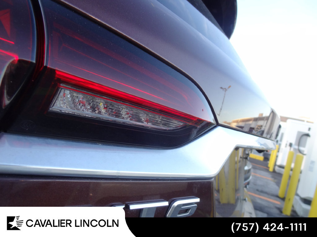 Used 2023 Cadillac XT6 Premium Luxury FWD image 5