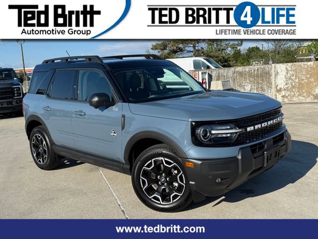Certified 2025 Ford Bronco Sport Outer Banks w/ Outer Banks Tech Package+ AWD/4WD image 1