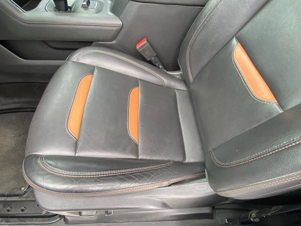 Used 2023 GMC Sierra 1500 AT4 w/ AT4 Premium Package image 22