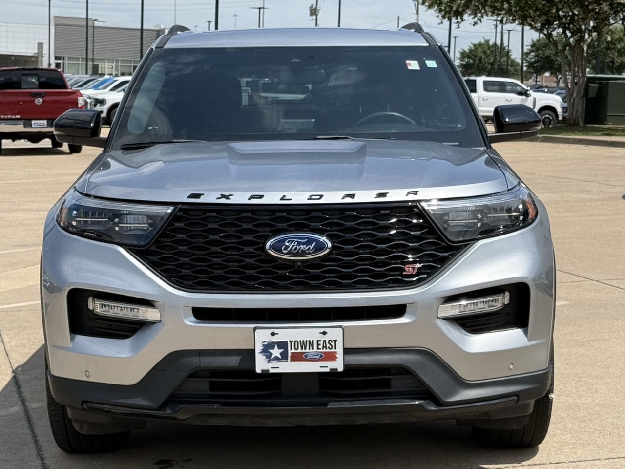 Certified 2022 Ford Explorer ST w/ Equipment Group 401A AWD/4WD image 8