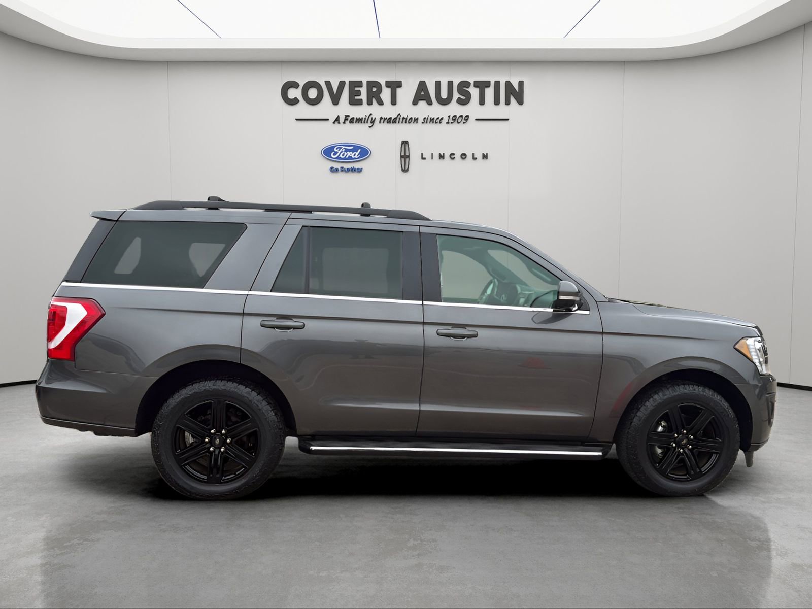 Certified 2021 Ford Expedition XLT RWD image 6