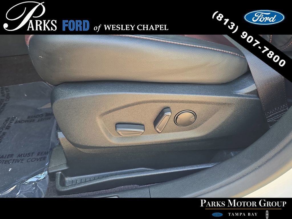 Certified 2020 Ford Edge Titanium w/ Equipment Group 301A image 19
